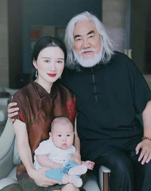新澳天天开奖资料大全600tK和张纪中回应前妻喊话与张纪中回应前妻喊话视频